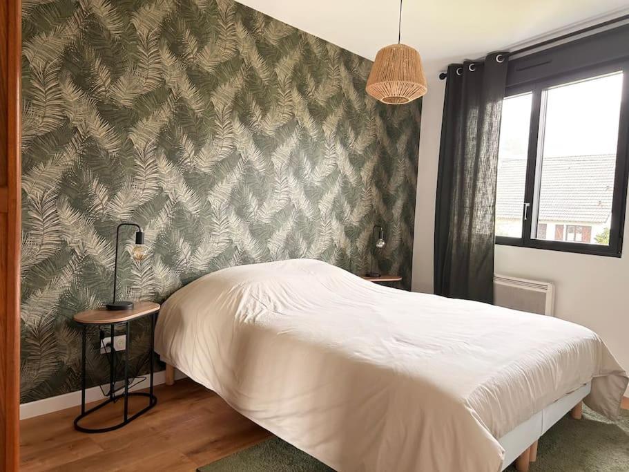 Home 724 Saint-Leger-du-Bourg-Denis Экстерьер фото