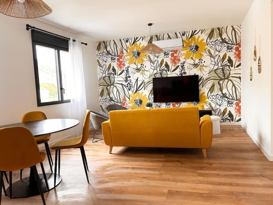 Home 724 Saint-Leger-du-Bourg-Denis Экстерьер фото